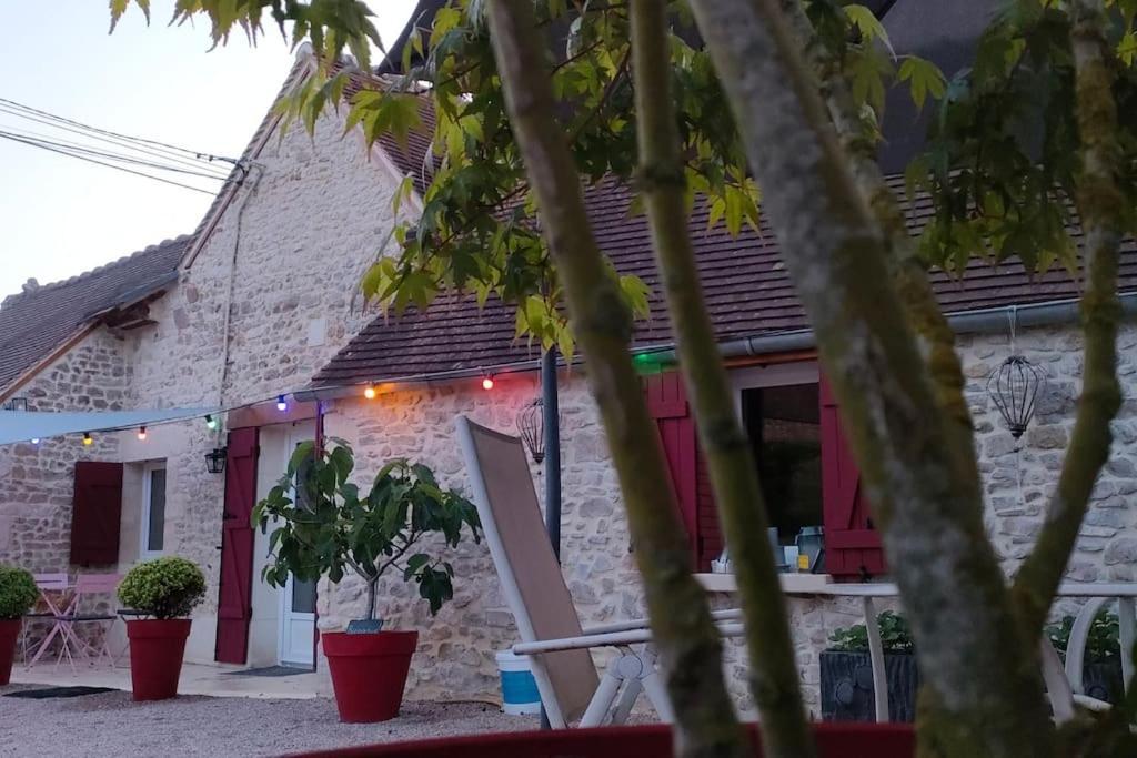 Les Lys Jolie Suite Parentale Privative Deux Adultes Avec Sdd Pertheville-Ners Dış mekan fotoğraf