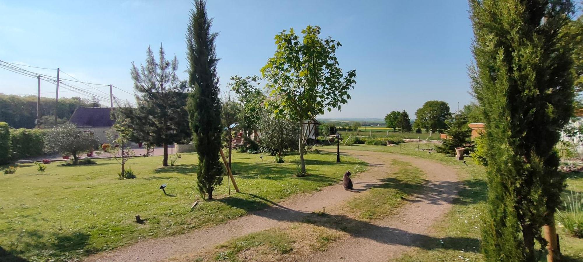 Les Lys Jolie Suite Parentale Privative Deux Adultes Avec Sdd Pertheville-Ners Dış mekan fotoğraf