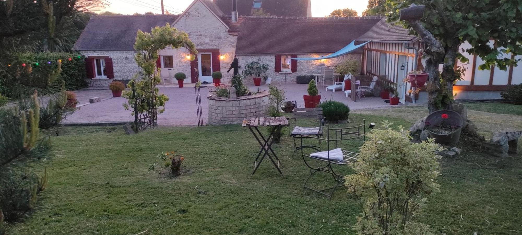 Les Lys Jolie Suite Parentale Privative Deux Adultes Avec Sdd Pertheville-Ners Dış mekan fotoğraf
