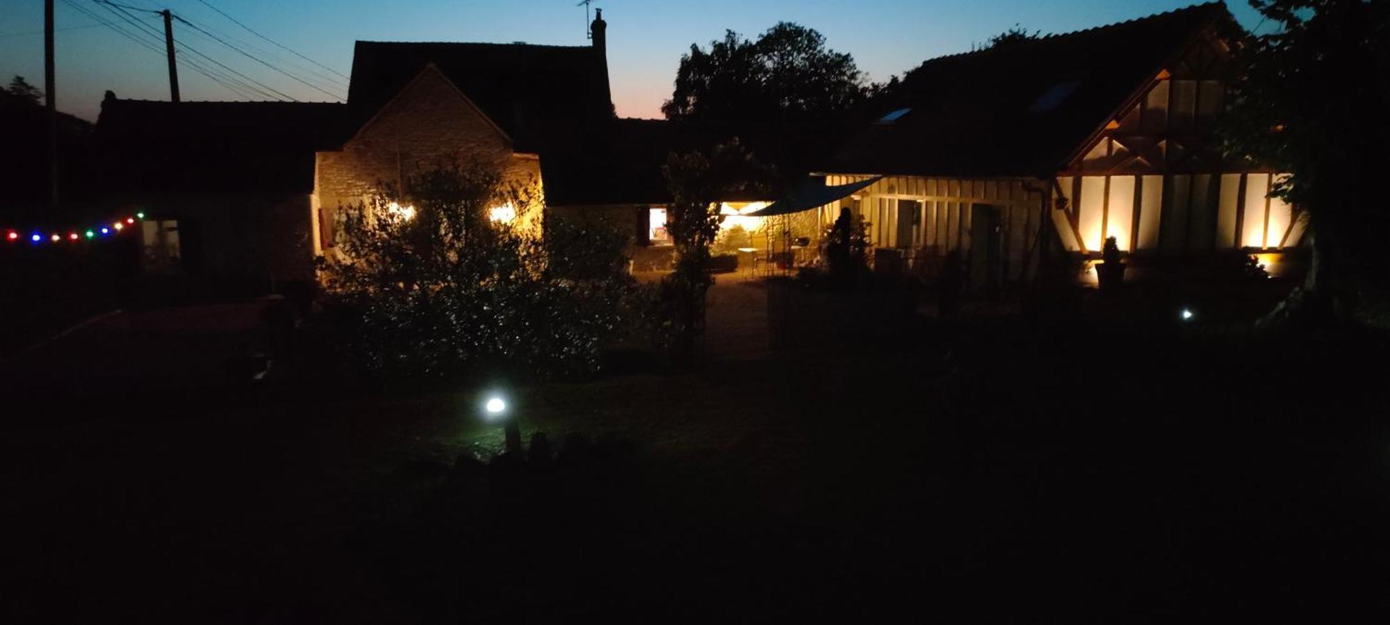 Les Lys Jolie Suite Parentale Privative Deux Adultes Avec Sdd Pertheville-Ners Dış mekan fotoğraf